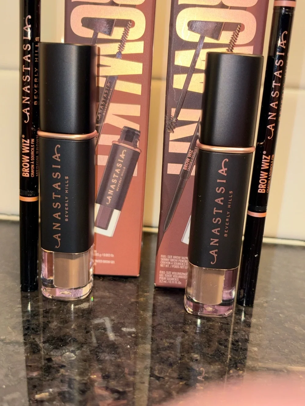 Anastasia Beverly Hills - 2Pc Bundle Ultimate Brow Essentials Kit (Med. Brown)